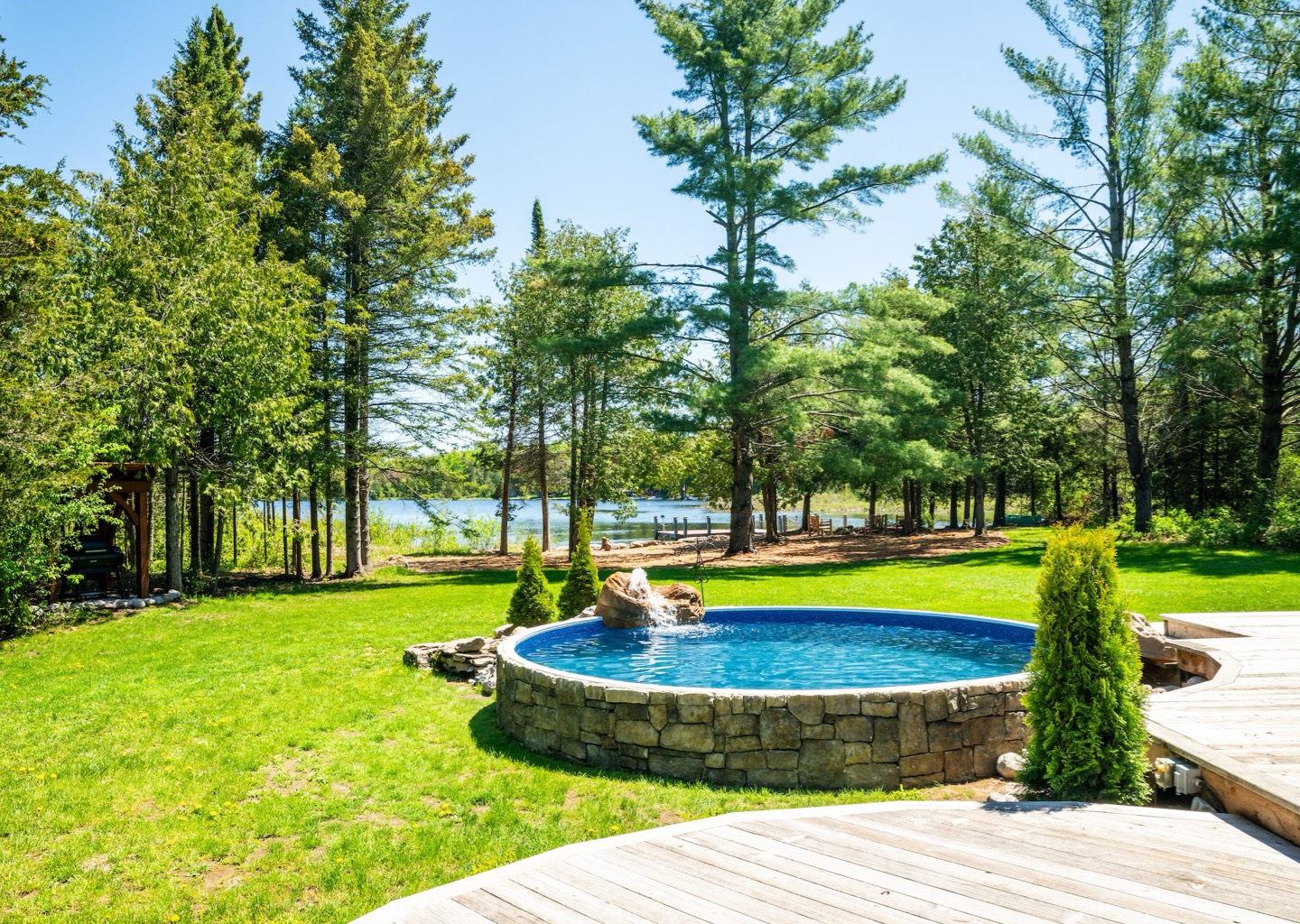 Grizzly pool and backyard